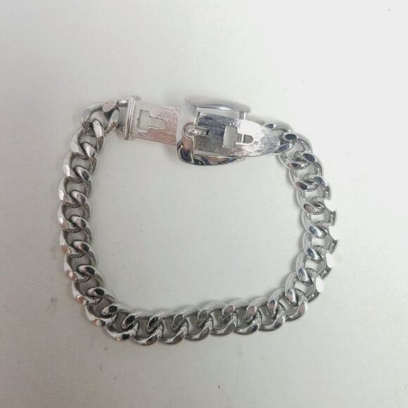 Vintage Avon Buckle Clasp Bracelet, Silver Tone Chain, Retro Estate, Adjustable - Picture 2 of 7